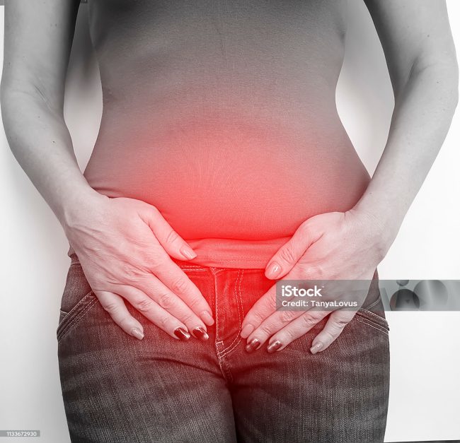 woman abdominal pain symptom